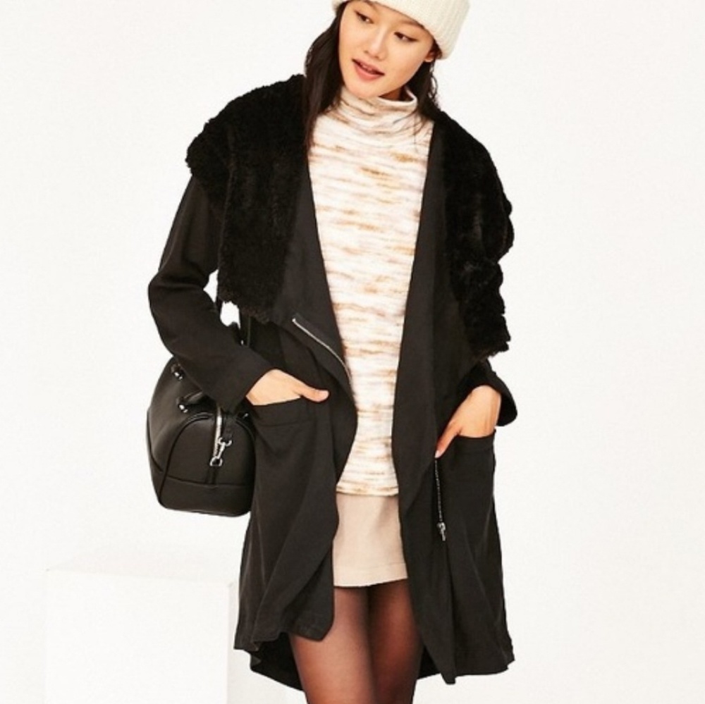Silent and Noise jacket with fur collar